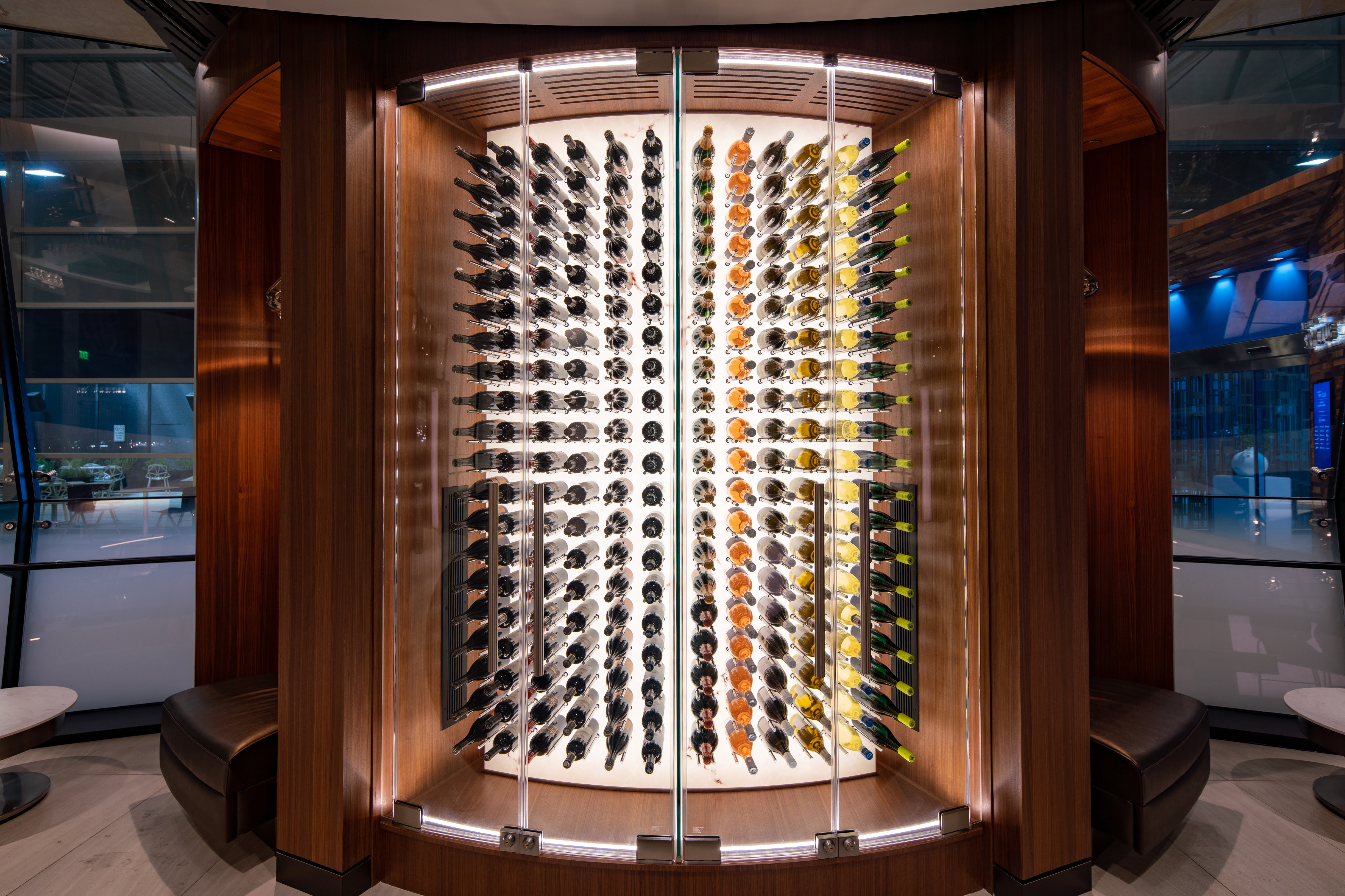 Elevating the Sky Club Experience: A Toast to Delta’s Austin Lounge ...