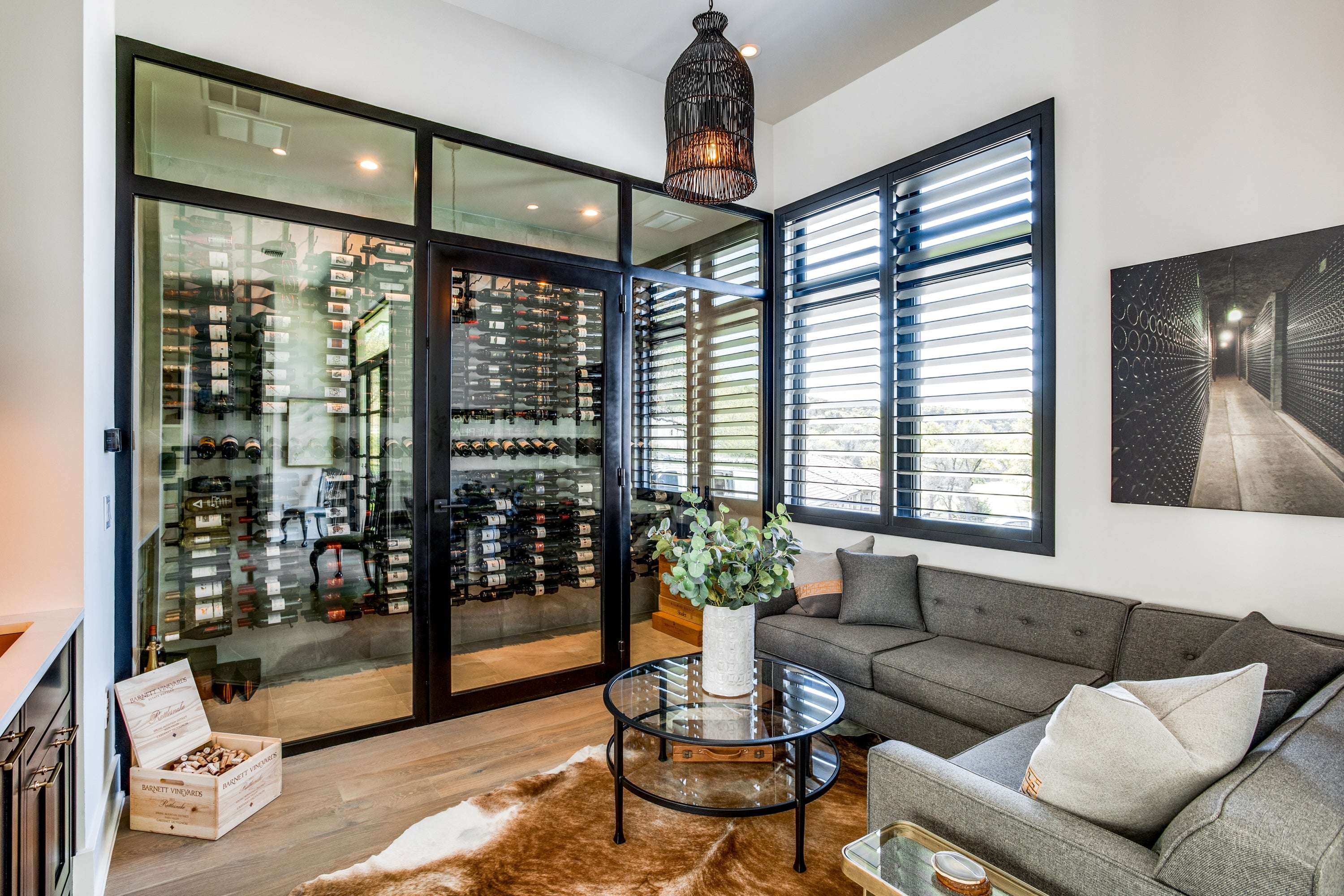 5 Tips to Creating the Perfect Wine Lounge – Vineyard Wine Cellars