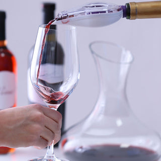 Decanting vs Aerating: Which Method is Best for Enhancing Your Wine?